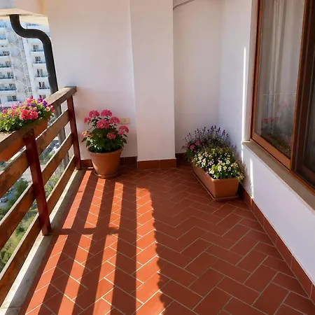 Giardino Seaside Apartment Durrës